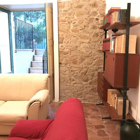 Casa Vacanze Via Convento Hotell Ficarra Eksteriør bilde